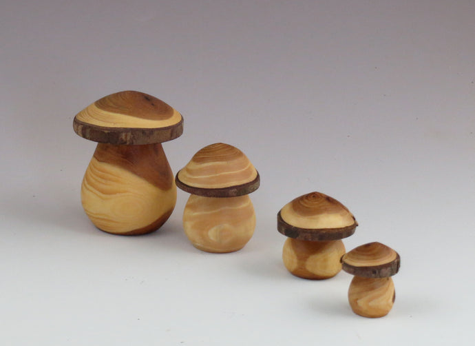 Turned wood mushrooms, 4 sizes available